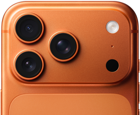 iPhone 17 Pro, [O7] částečný pohled zezadu, profesionální fotosoustava v levém horním rohu, 3 objektivy, mikrofon, blesk