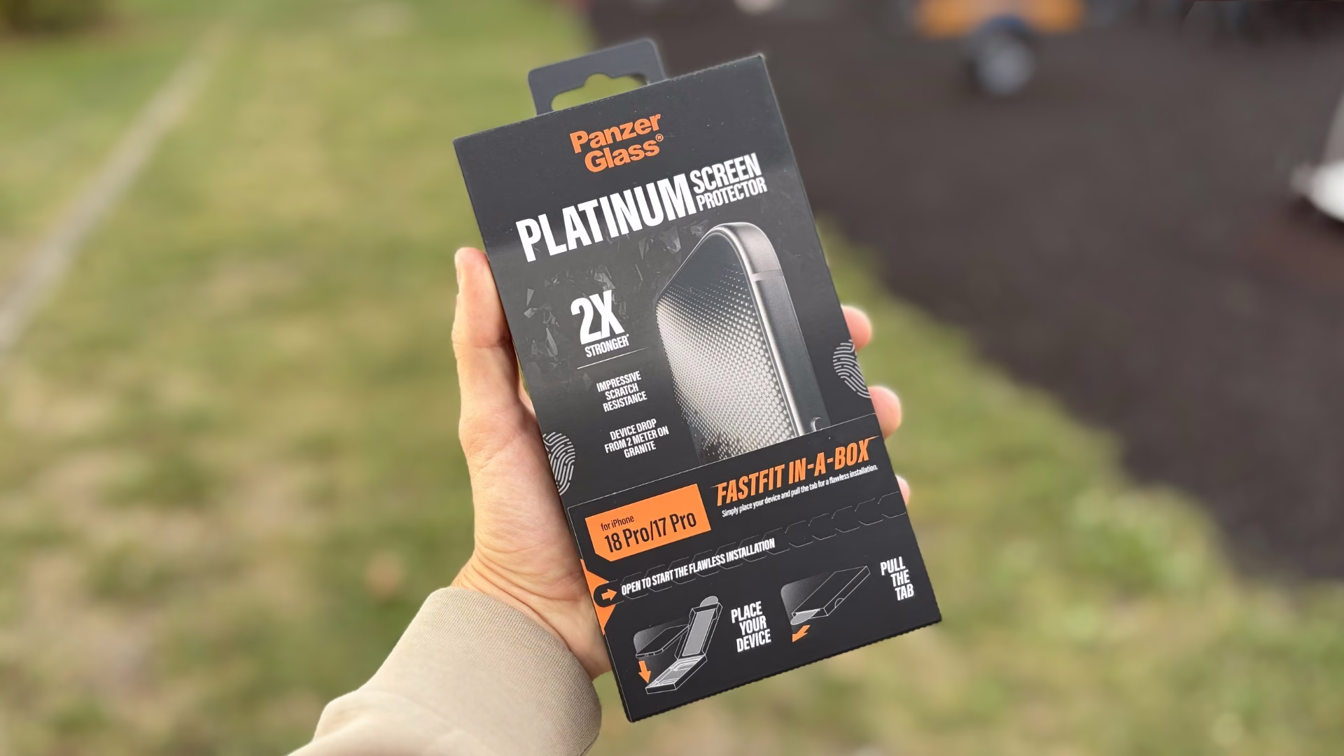 Nejodolnější sklo od PanzerGlass je tady. Nové iPhony ochrání Platinum i ultratenký kryt Discovery